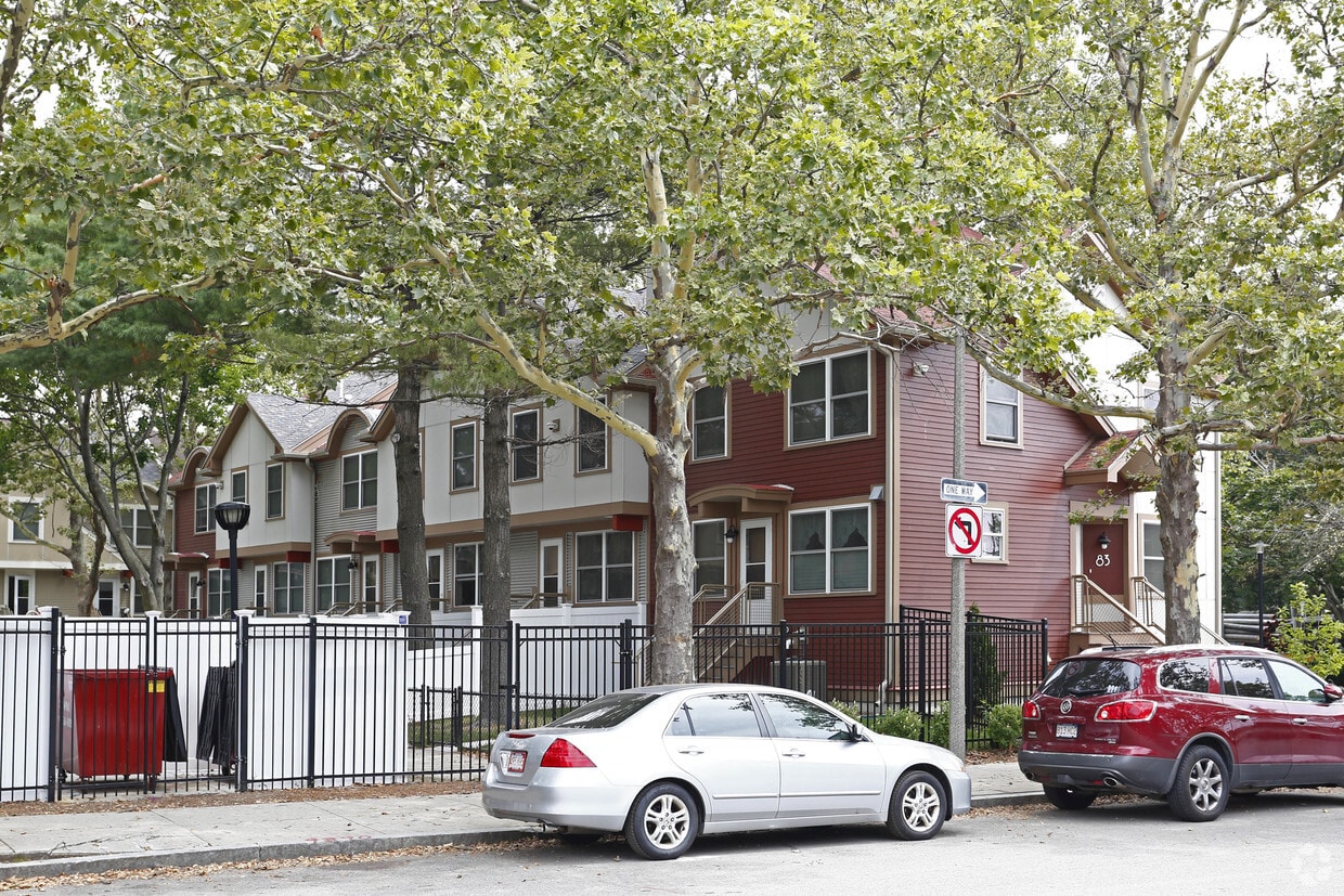 83 Ruggles St, Boston, MA 02120 83 Ruggles St Boston, MA