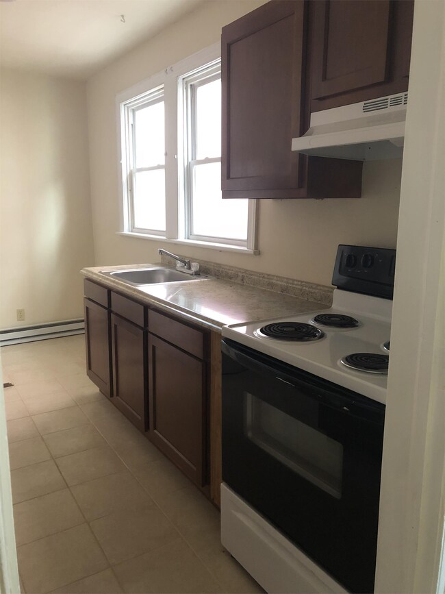 103 E North Ave Unit 1 Hagerstown Md 21740 Apartment For In Primary Photo 103 E North Ave