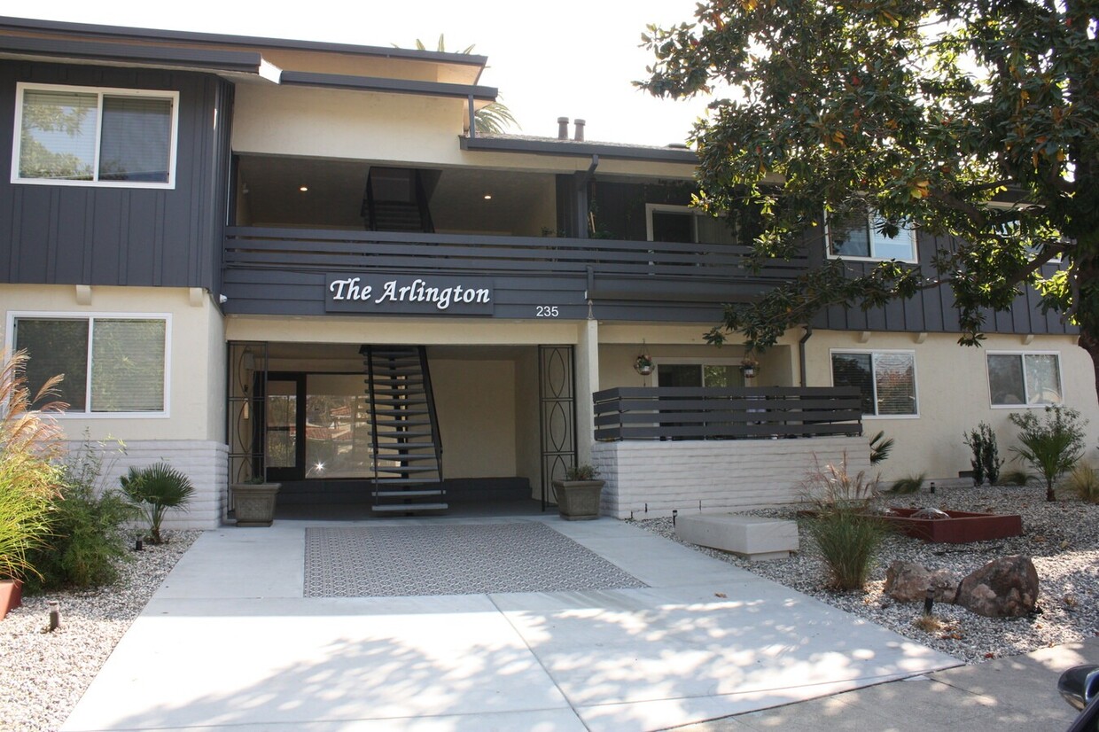 Foto principal - Arlington Apartments