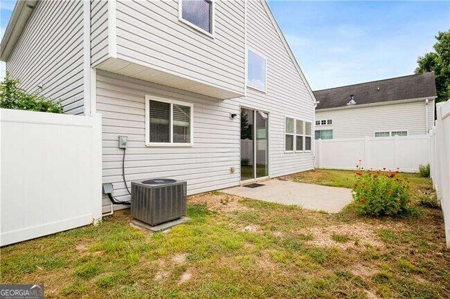 Foto del edificio - 252 Hiawassee Dr