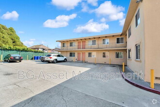 Building Photo - 130 Marina Way
