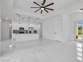 Building Photo - 417 Fitch Ave