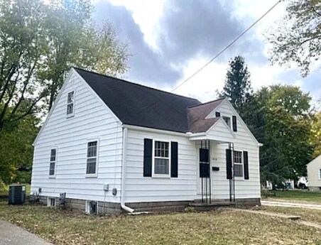 Foto del edificio - 813 E Washington St