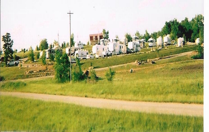 Foto del edificio - Peculiar Park Place RV Park