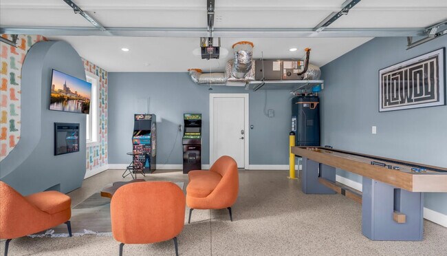 Building Photo - 1112 Baptist World Center Dr