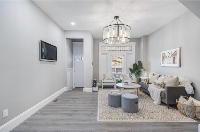 Foto del edificio - 2817 Winchester St