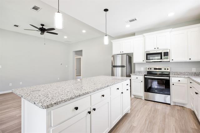 Foto principal - 822 W Sears St