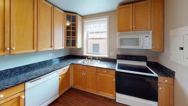 Foto del edificio - 2410 W Farragut Ave