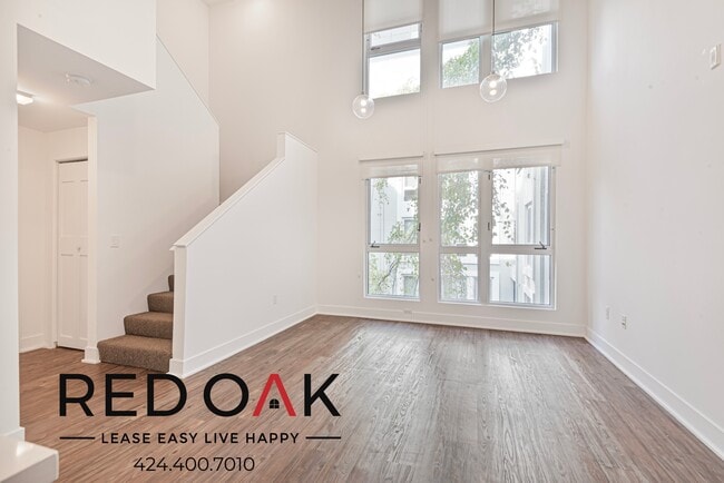 Foto del edificio - 1168 S Barrington Ave