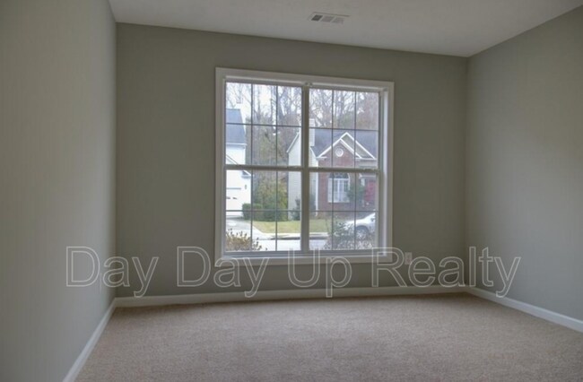 Building Photo - 3225 Ennfield Ln NW