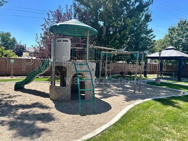 Building Photo - 260 Ailee Lane