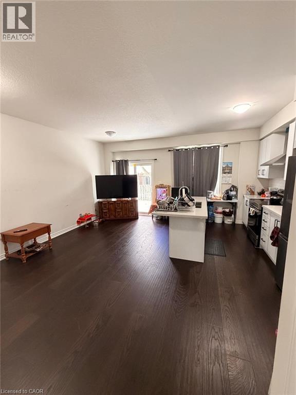 Photo du bâtiment - 11 Genoa Dr