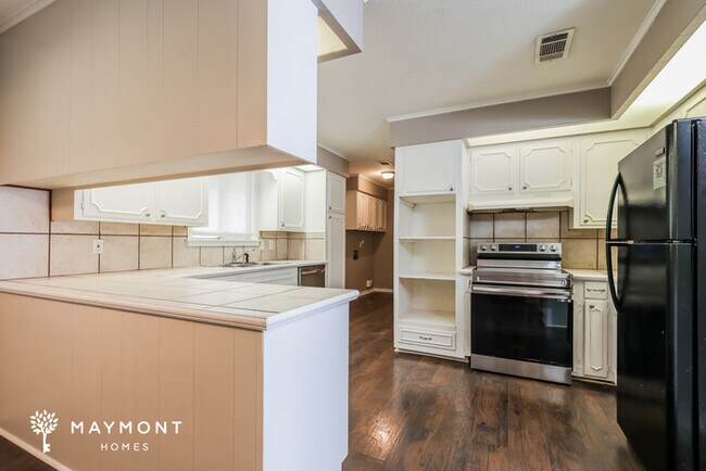 Foto del edificio - 5559 Marblehead Dr