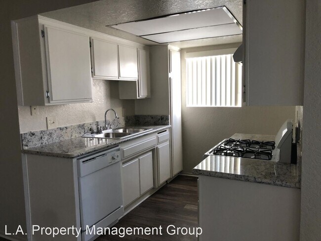 Foto del edificio - 24308 Walnut St
