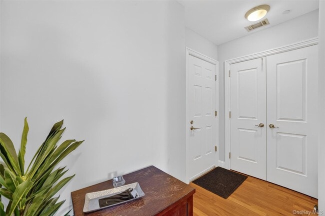 Foto del edificio - 543 Main St