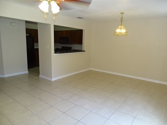 Building Photo - Townhome in Westside Townhomes, Winter Garden