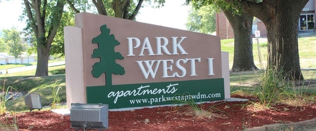 Park West - Park West Apartments (old)