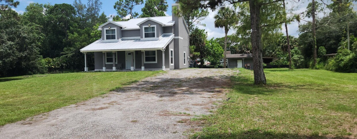 Primary Photo - 16930 W Brighton Dr