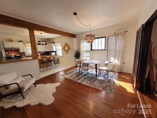 Foto del edificio - 718 Wood St