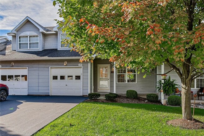 Building Photo - 1285 Courtney Dr