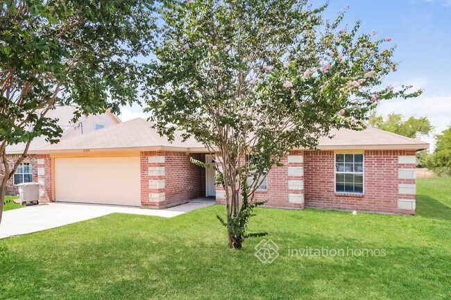 Building Photo - 13210 Fish Rd