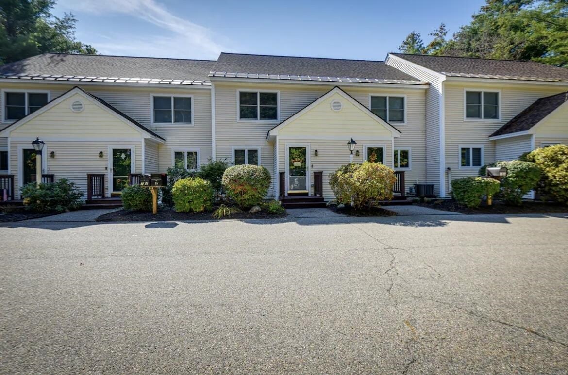 72 Evergreen Dr, Conway, NH 03860 Townhome Rentals in Conway NH