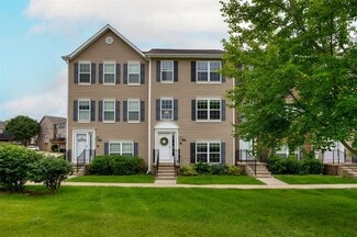 Building Photo - 928 NE Kamies Ln