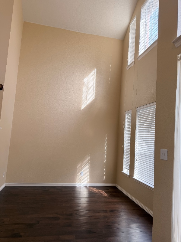 Foto del edificio - 4473 White Rock Ln