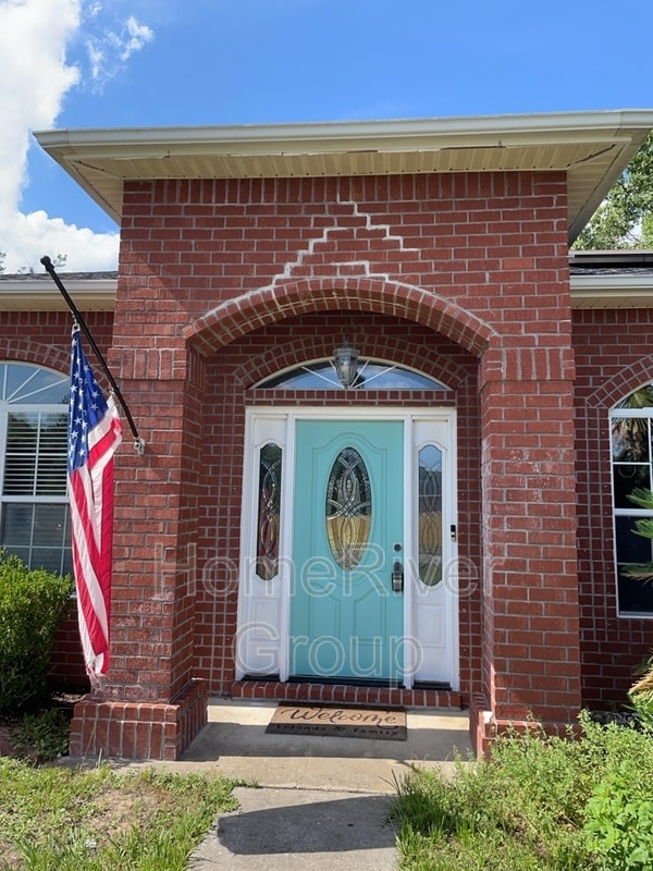 Foto principal - 1202 Northview Dr