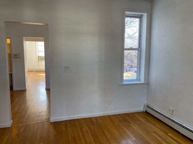 Building Photo - 9424 121st St
