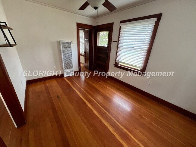 Foto del edificio - AVAILABLE APRIL- Charming 1 Bedroom/ 1 Bath