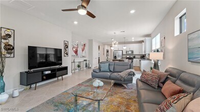 Building Photo - 12250 Canal Grande Dr