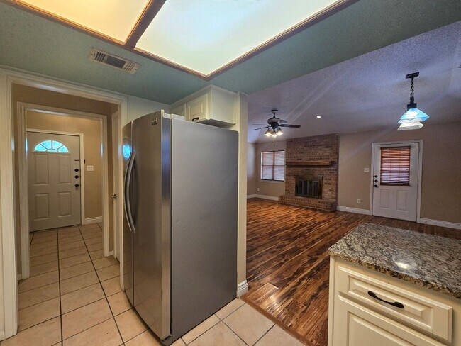 Foto del edificio - HOME FOR THE HOLIDAYS SPECIAL - AVAILABLE NOW!