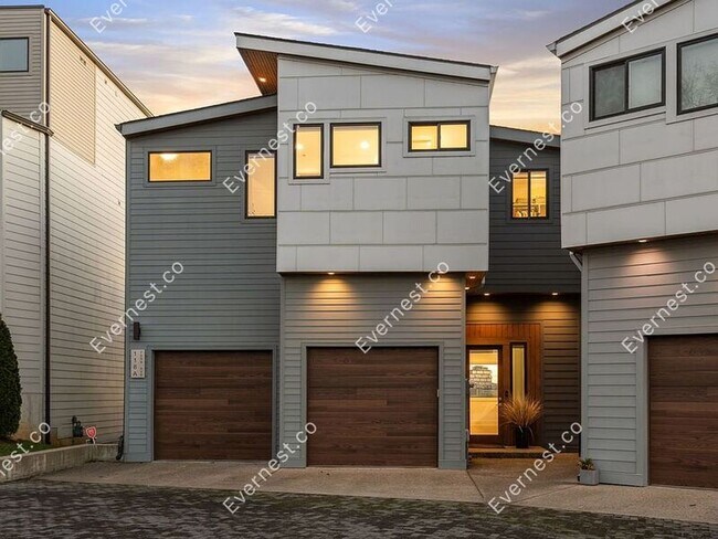 Building Photo - 118A Fern Ave