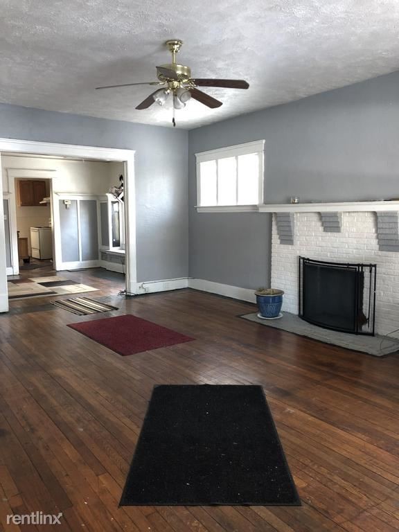 Foto principal - 9102 Parkgate Ave