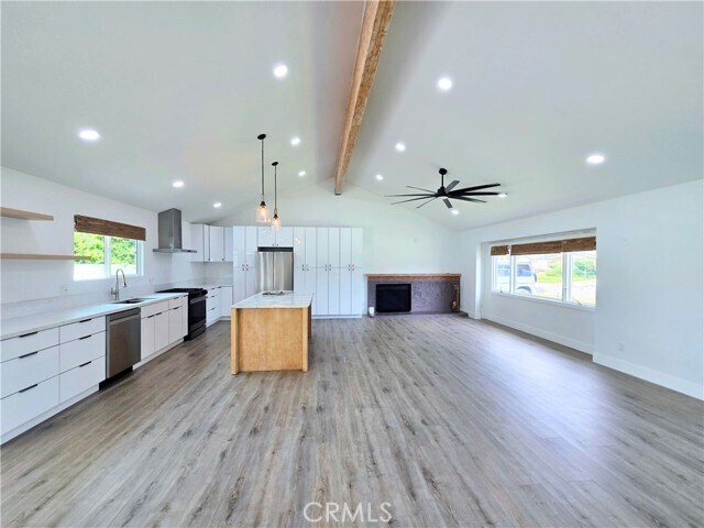 Foto del edificio - 3041 Yellowtail Dr