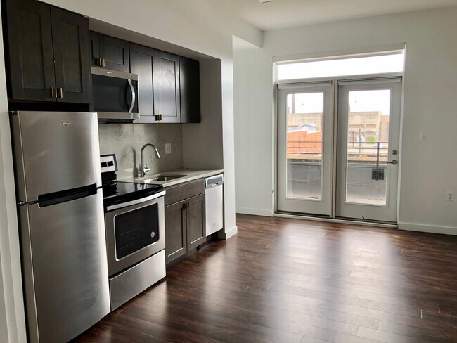 Foto del interior - 824 N Calvert St