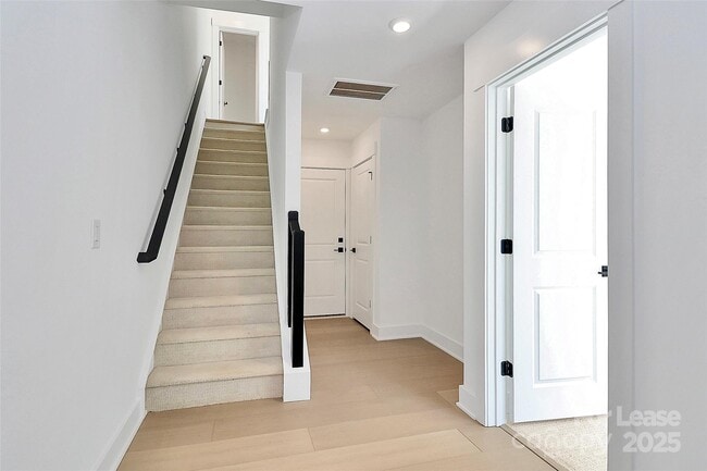 Foto del edificio - 1103 Kokomo Ln