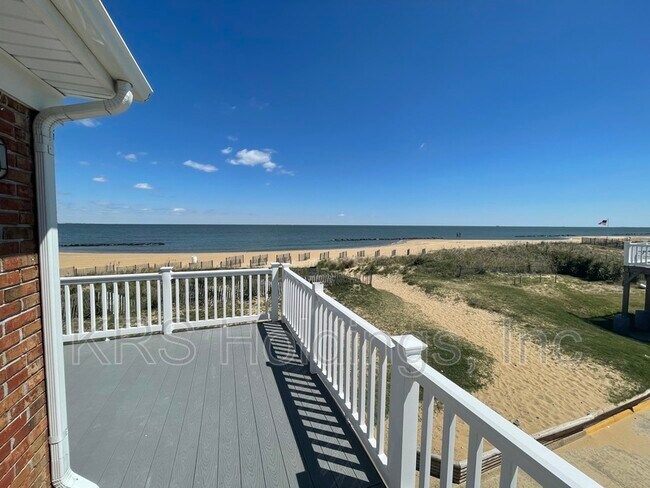 Foto del edificio - 946 W Ocean View Ave
