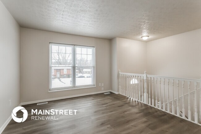 Foto del edificio - 8509 Gainsborough Dr