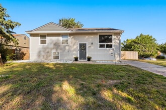 Building Photo - 3040 Garland Terrace