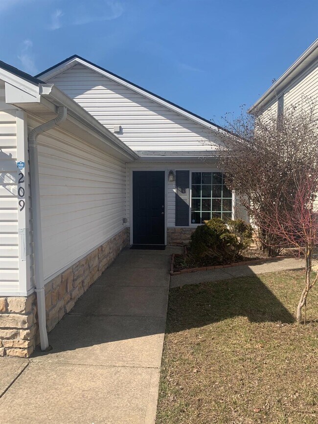 209 Lucille Dr, Lexington, KY 40511 House Rental in Lexington, KY
