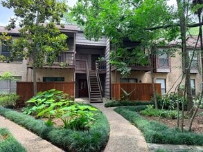 Building Photo - 11711 Memorial Dr