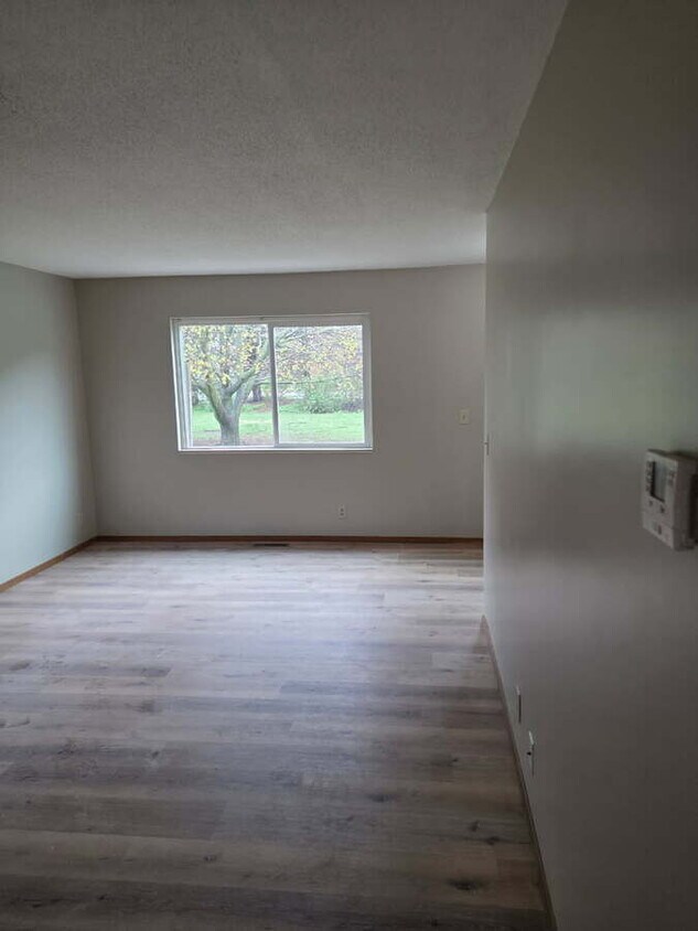 Foto del edificio - 518 Century Ln