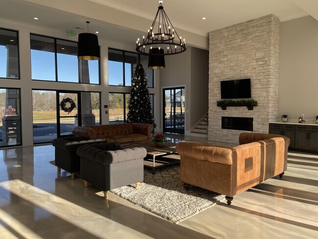 Building Photo - 1083 N Westyn Lp