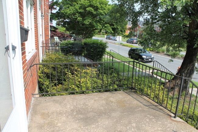 Building Photo - 1416 Putty Hill Ave