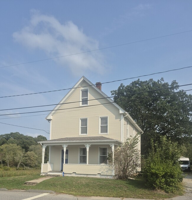 Building Photo - 2 Blissville Rd