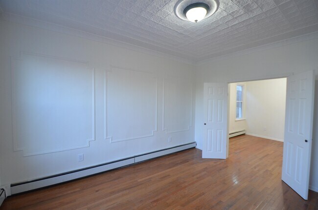 Building Photo - 241 Randolph Ave