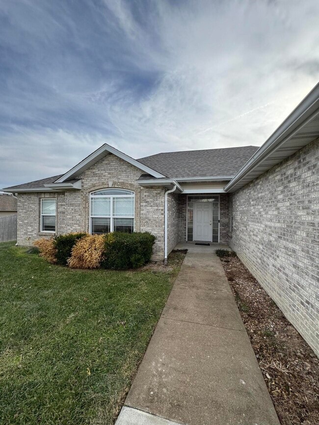 Foto del edificio - 5006 Craydon Dr