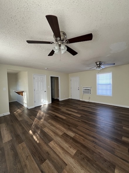 Building Photo - 132 Ballygar St